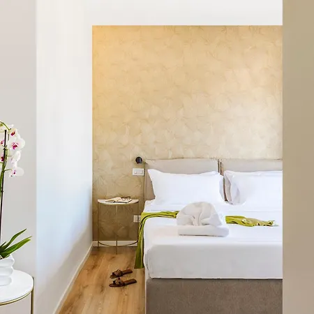 Elysium Suites Colosseo Rome Exterior photo